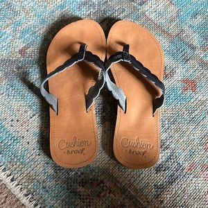 Women’s Reef flip flops